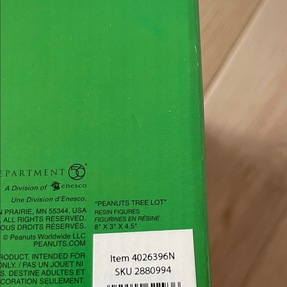 Department 56 “Peanuts Tree Lot” Set - Picture 13 of 14